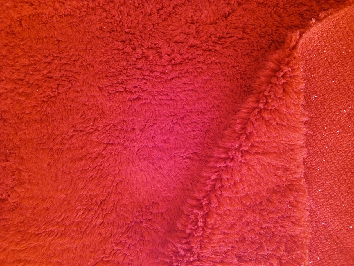 tapis marocain rouge